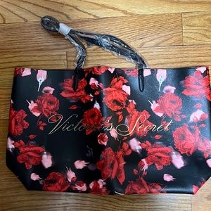 Victoria secret bag brand new never been used